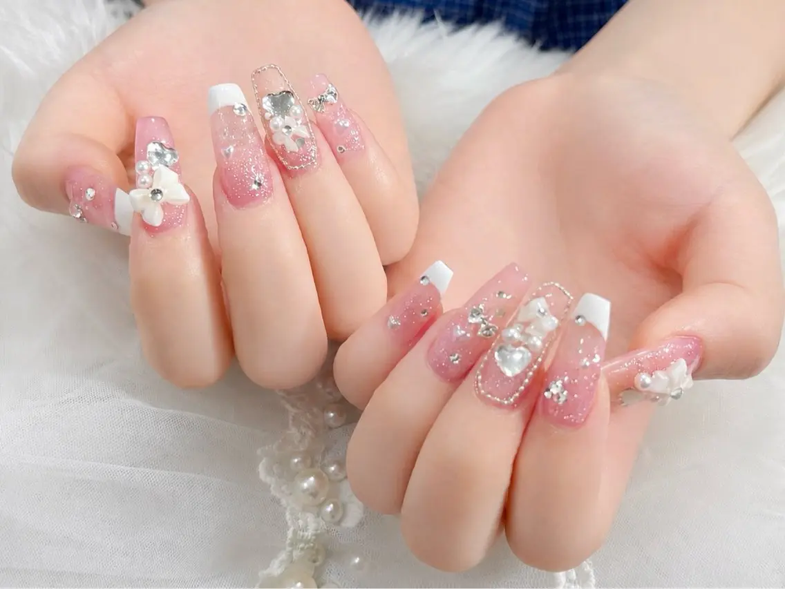 ネイル Welina ♡♡のネイルデザイン