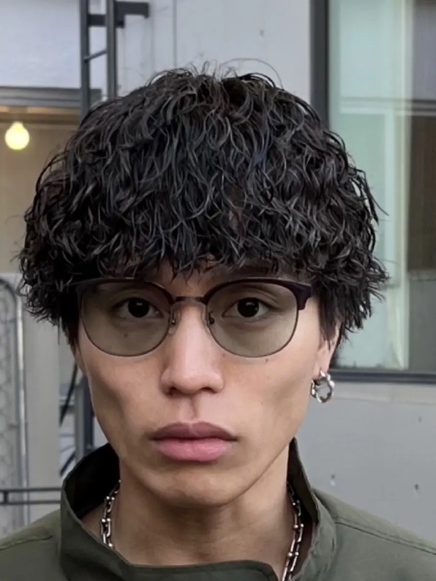 fifth、波巻きスパイラルパーマ、ダメージケアトリートメントの写真