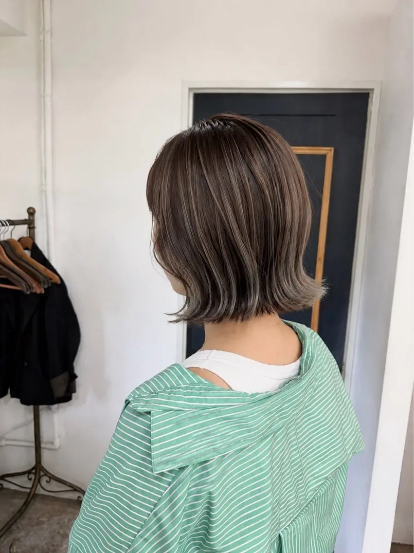 ミディアム カラー ブリーチ カット ヘアカラー トリートメント takada kohのヘアスタイル