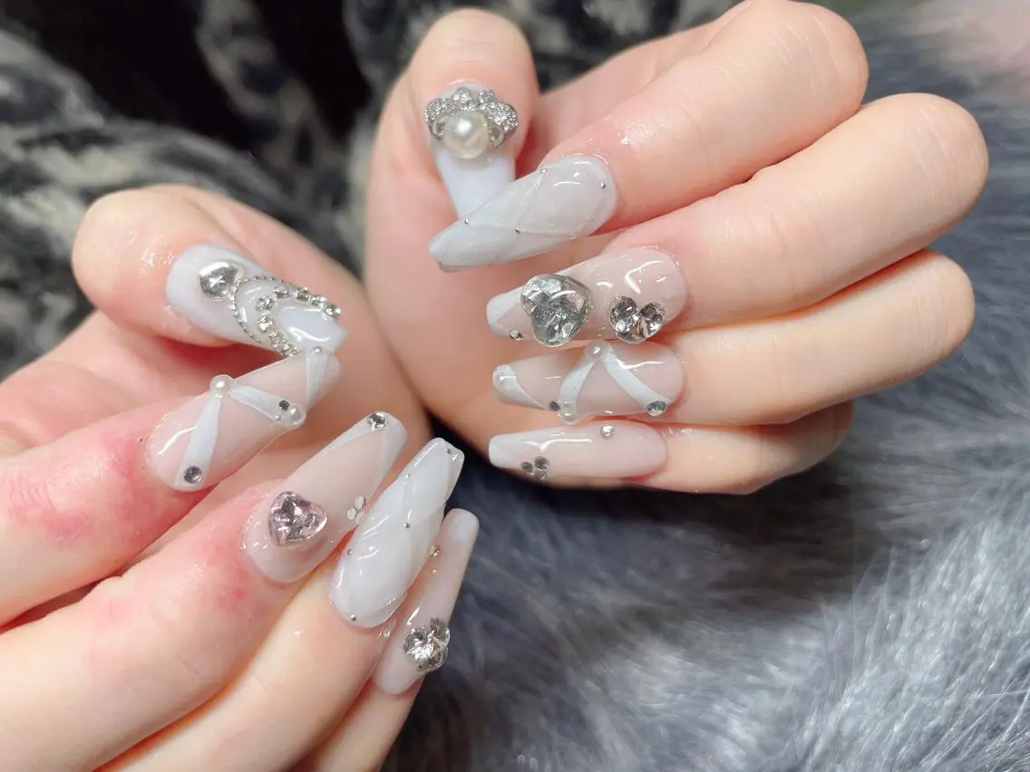 ロング ネイル ハンドネイル 《LB》ラブリエ Nail&eyeのマツエク・マツパデザイン
