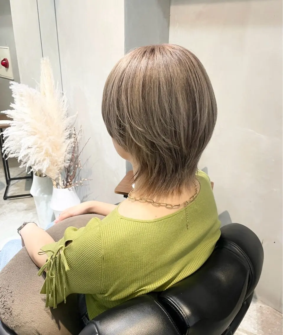 ショート カラー カット ヘアカラー 銀座/ハイトーン/ hayaka 🖤のヘアスタイル