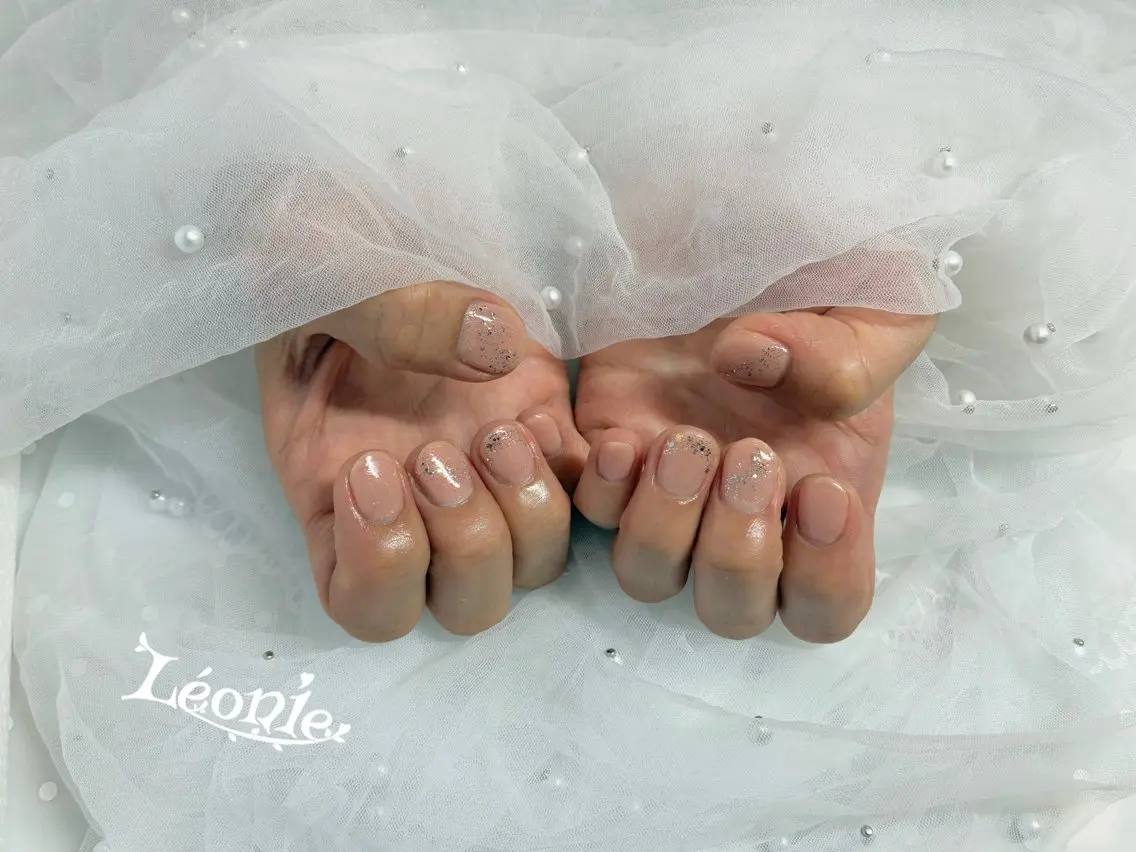 ネイル Léonie しほのネイルデザイン