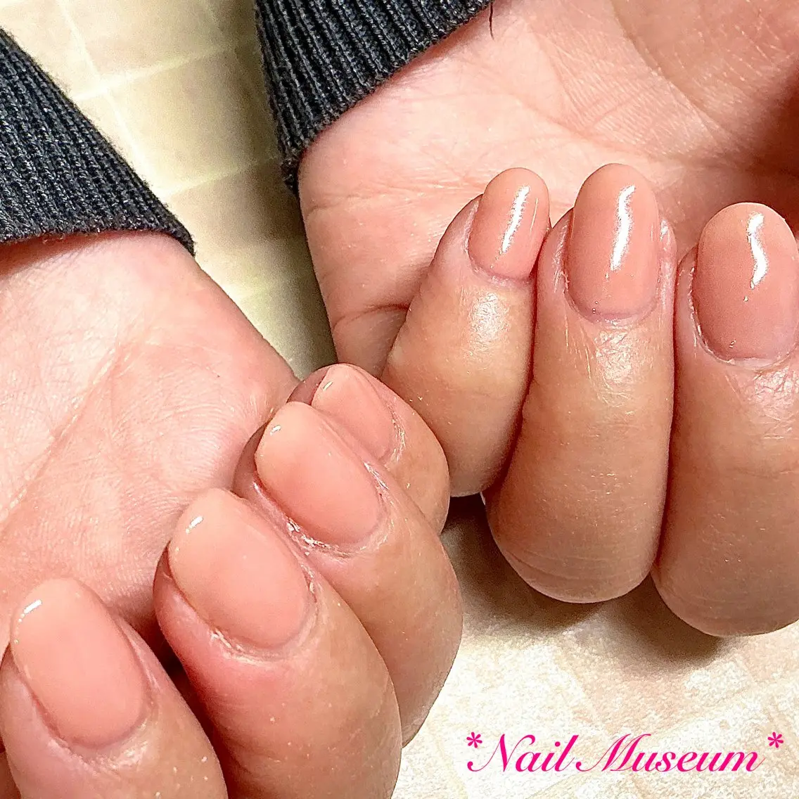 ネイル ブルー ジェルネイル ワンカラーネイル パラジェル ピンク ハンドネイル nailmuseum KAMATARIのネイルデザイン