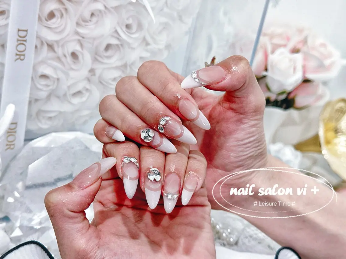 ネイル ハンドネイル ✨Nailsalon Vi+✨のネイルデザイン