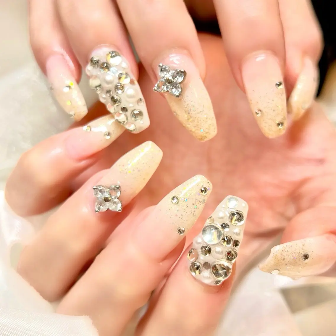 ネイル ハンドネイル clover nailのネイルデザイン
