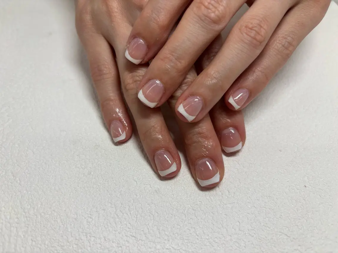 ネイル フレンチネイル ショートネイル miya ❤️のネイルデザイン