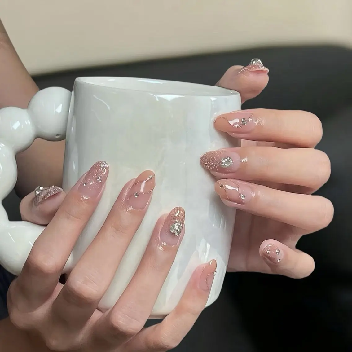 ネイル 成人式 ジェルネイル ネイルチップ MoMoA Nail ネイル長さ出し専門店のネイルデザイン