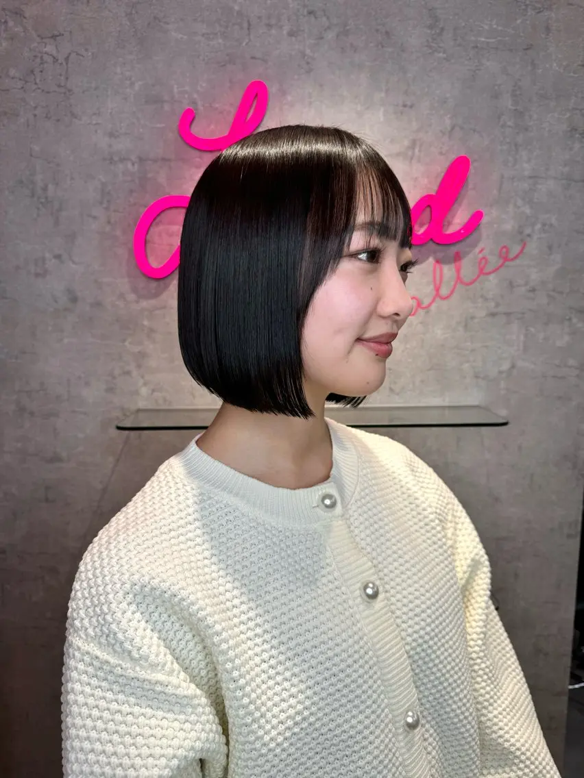 ショート 切りっぱなしボブ ボブ くせ毛 顔周りカット 髪質改善 🌹艶ボブの達人🌹 SYOHEIのヘアスタイル