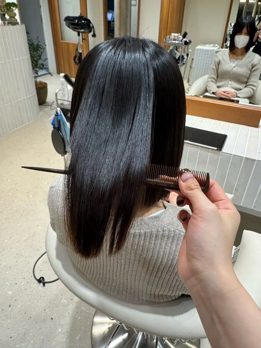 透明感カラー／ パーマ／まりなのヘアスタイル