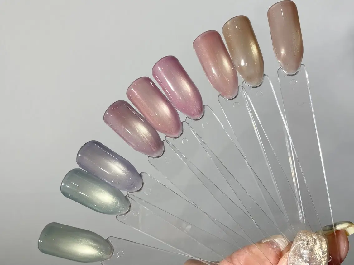 gel nail magnet one color🎨200色の中からお選びいただけます🤎の写真