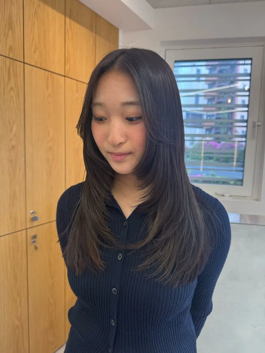 ロング 顔周りレイヤー /kokoro🦮のヘアスタイル