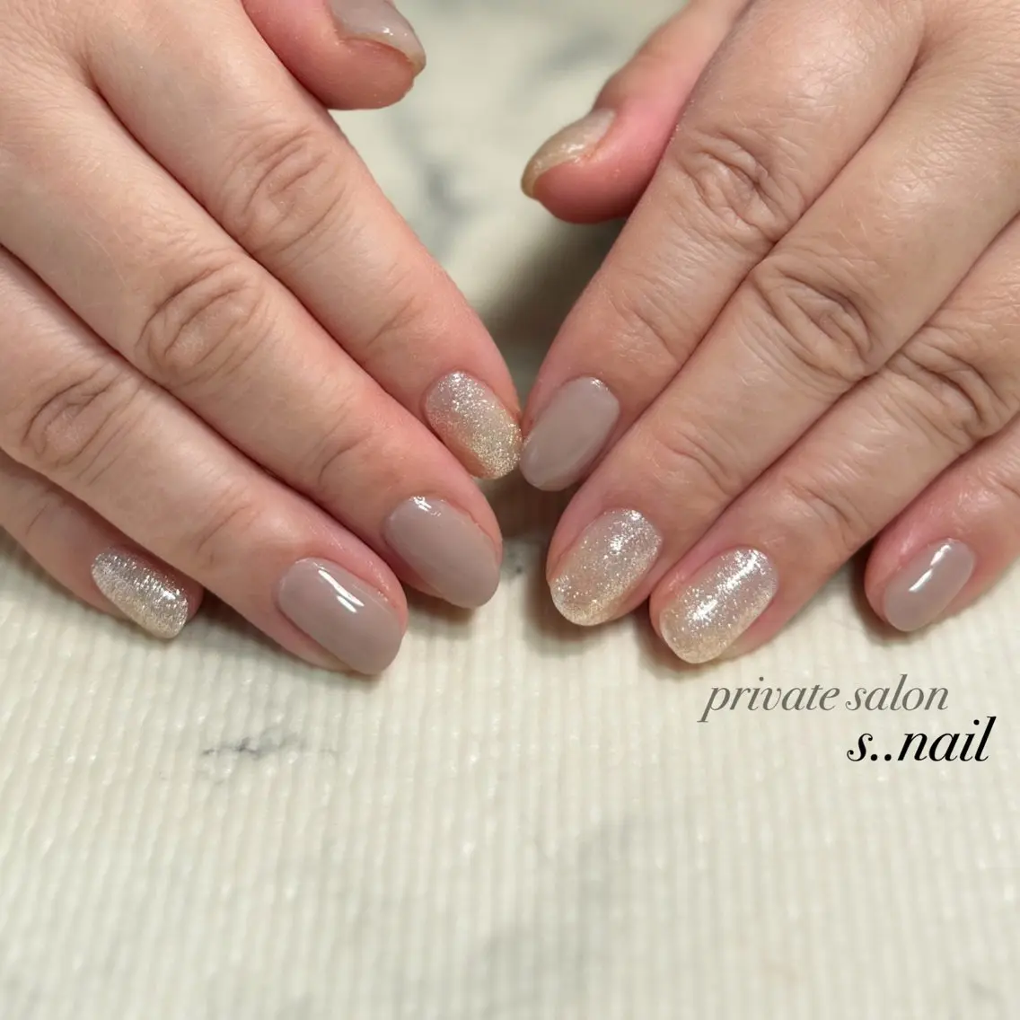ネイル ラメ(グリッター) ホワイト ハンドネイル フットネイル s..nail / MORITAのネイルデザイン
