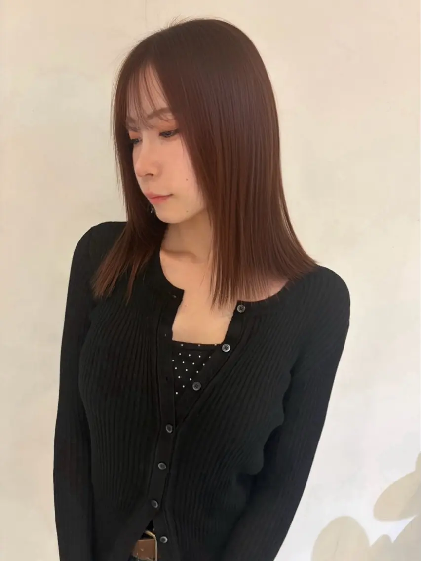 ミディアム ピンクブラウン ヘアカラー 塩崎 聖奈のヘアスタイル