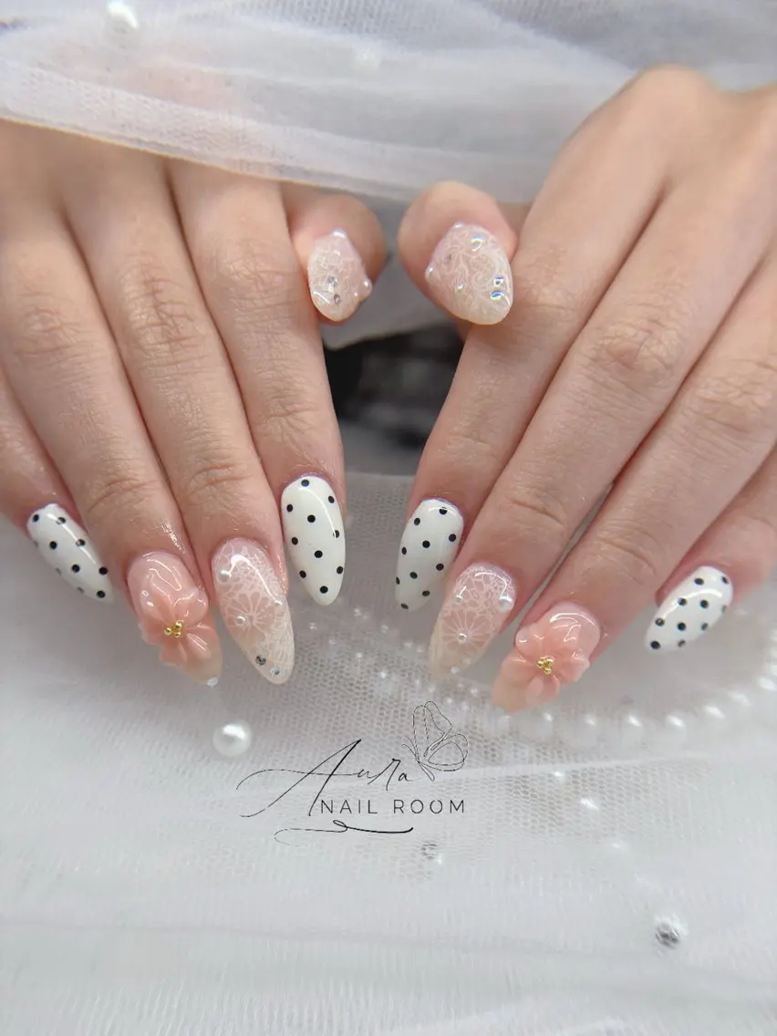 ネイル Aura Nail Roomのネイルデザイン