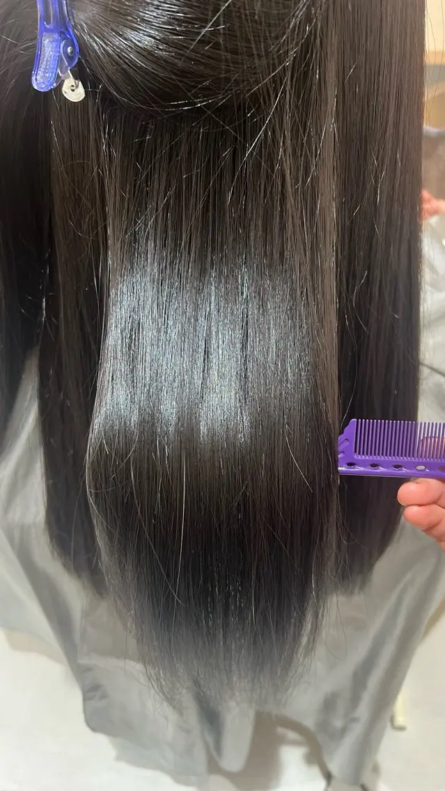 ロング 縮毛矯正 近藤 羽南のヘアスタイル