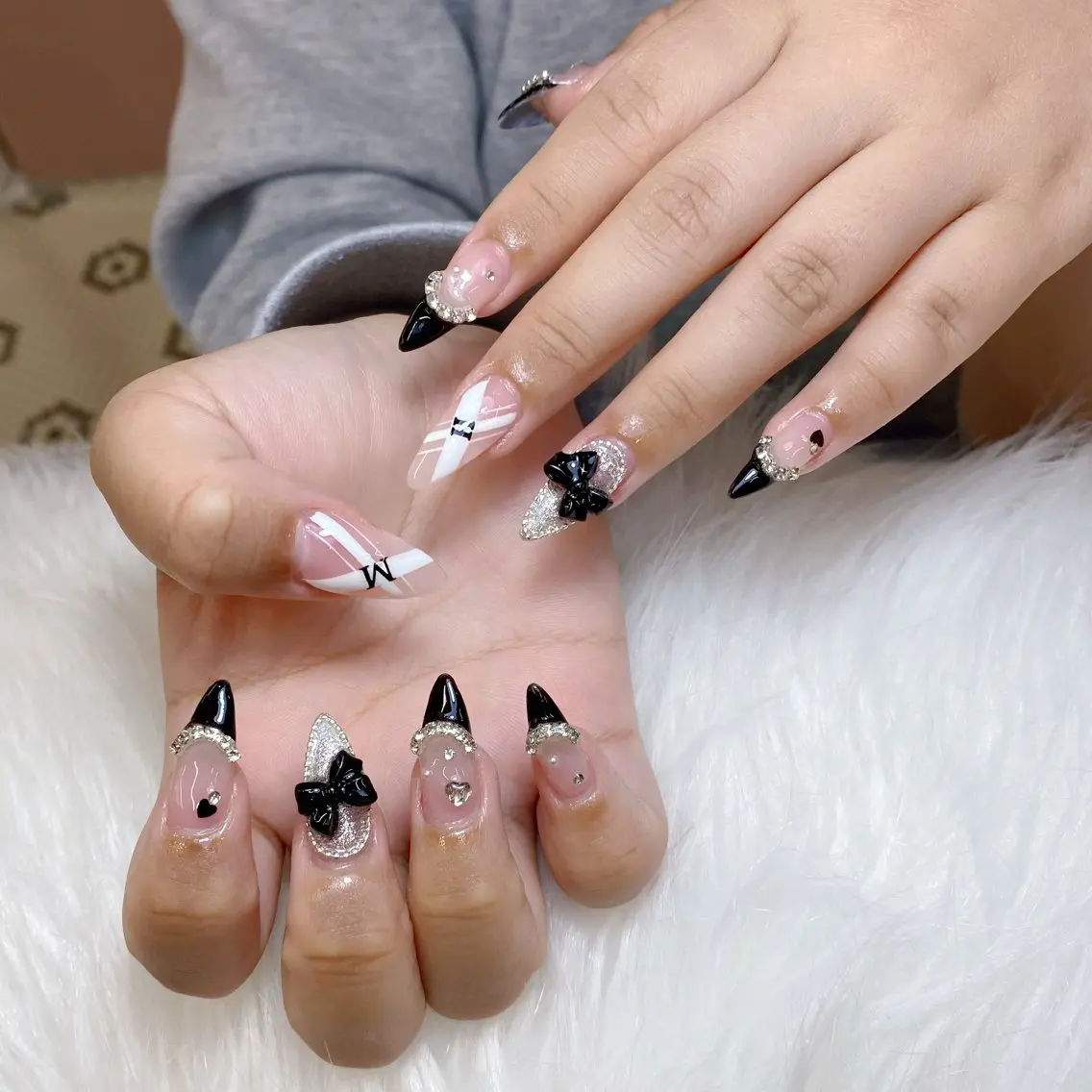 ネイル ハンドネイル ANH NAIL ゴテゴテ専門店💎のネイルデザイン