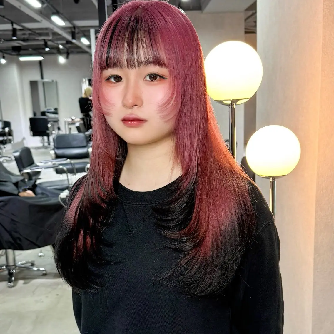 ロング カラー ブリーチ ケアブリーチ ピンクカラー レイヤーカット 🎀ミルクティー/暖 色×レイヤー/マリアのヘアスタイル