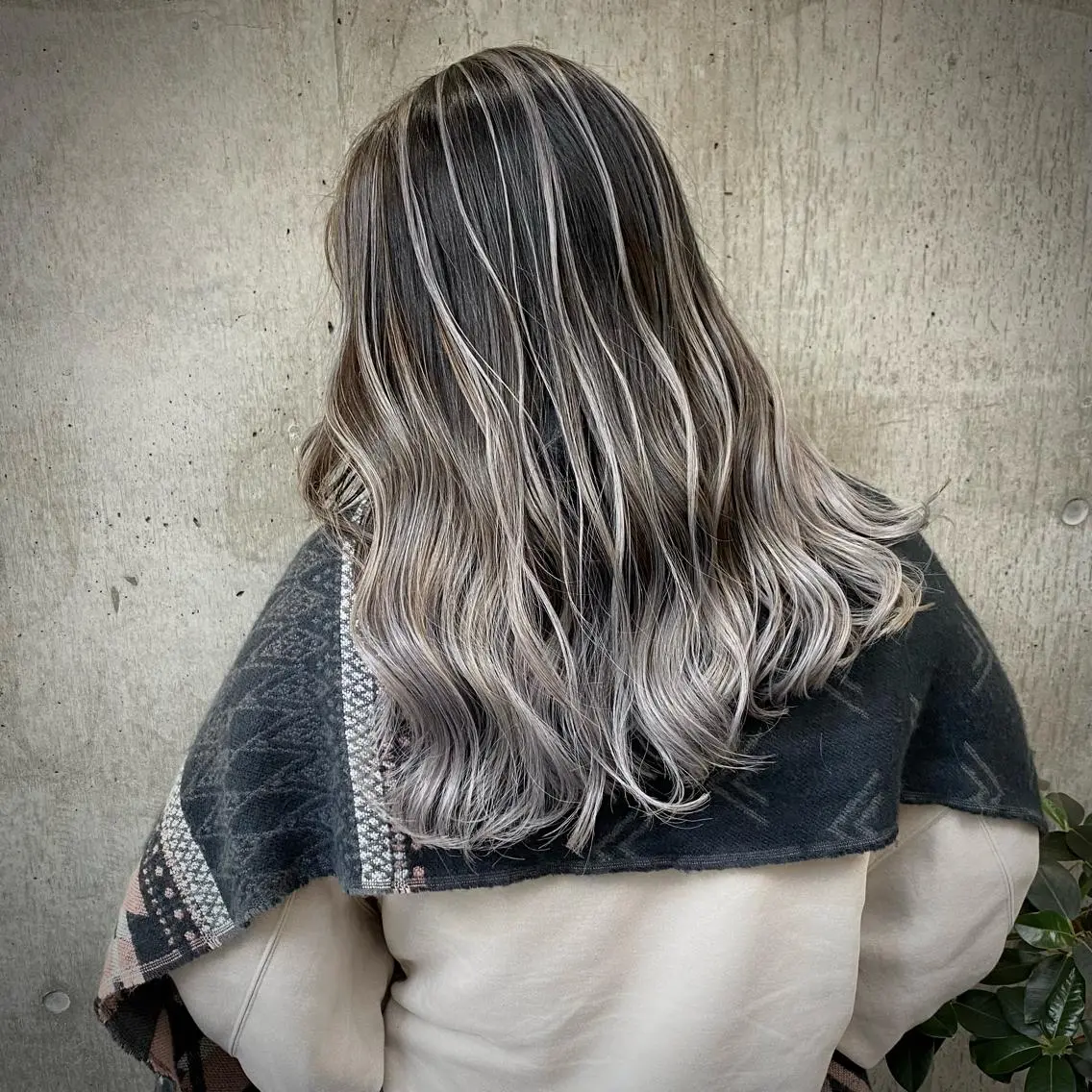 ロング カラー バレイヤージュ デザインカラー ハイライトカラー ハイライト レイヤーカット ヘアカラー 🌈透明感カラー ✨松田龍也🌈のヘアスタイル