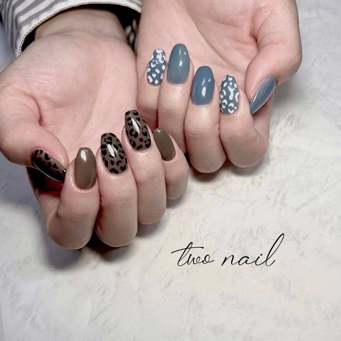 ネイル アートネイル ブラウン フットネイル ハート ニュアンスネイル two nailのネイルデザイン