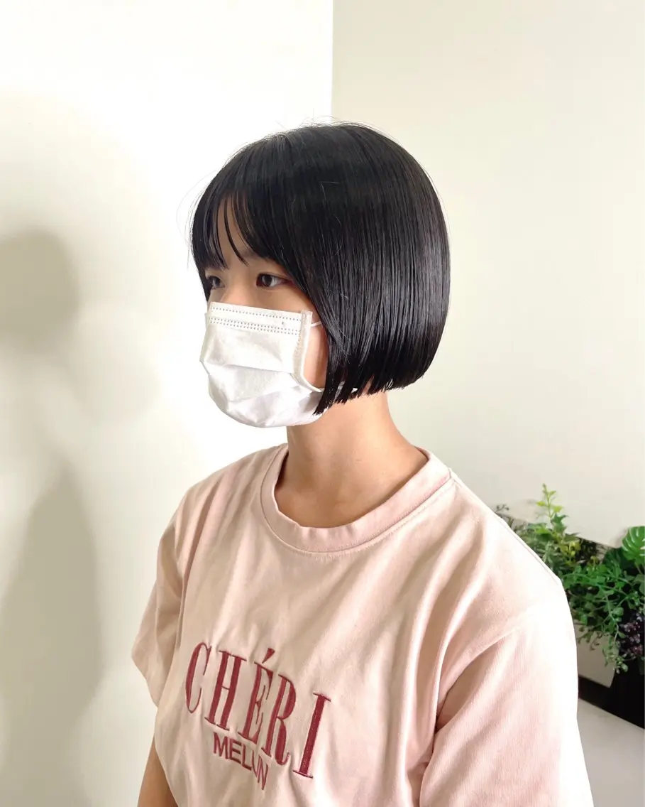 ショート ボブ カット 尾崎 弘和のヘアスタイル