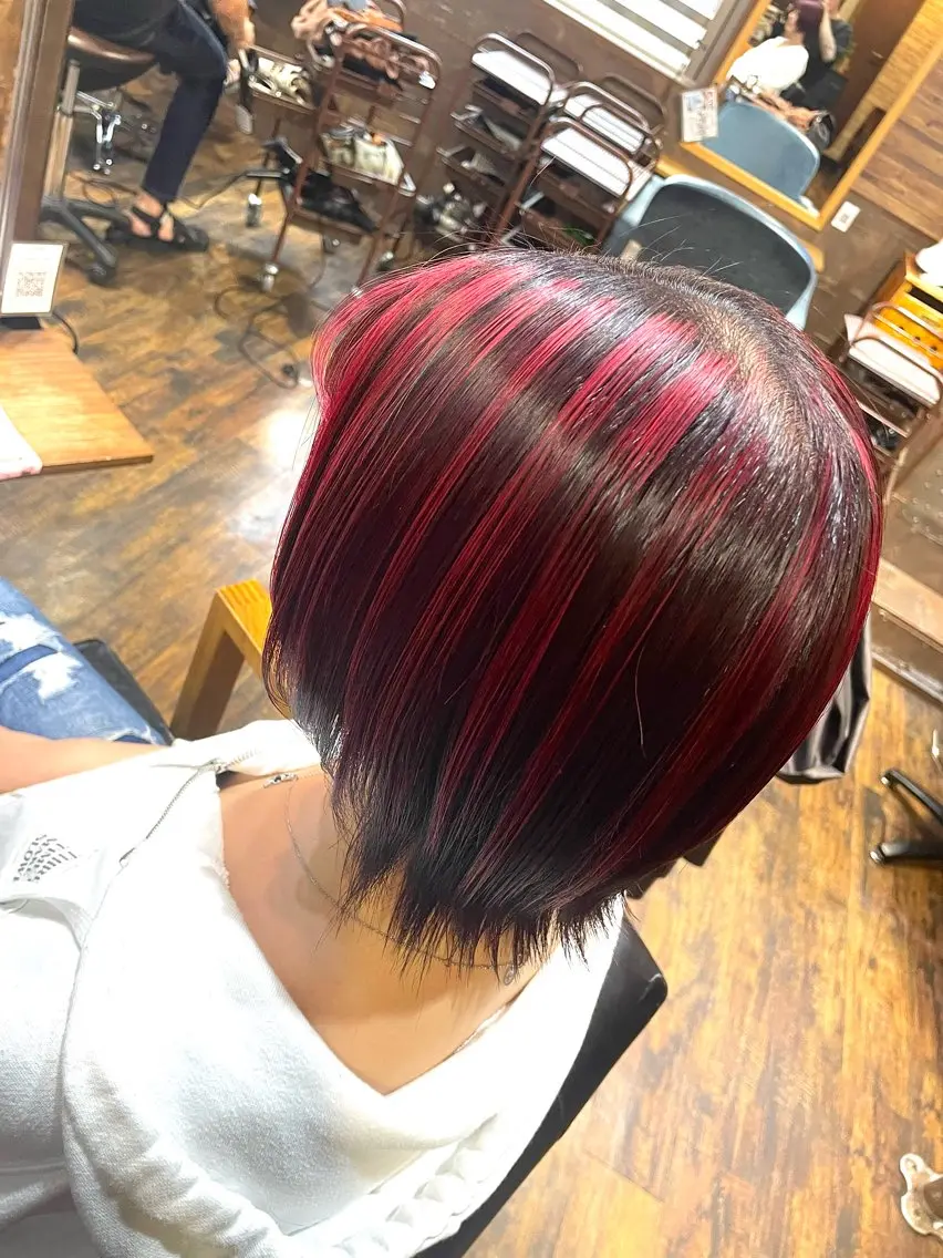 ショート カラー 川名 充✂️のヘアスタイル