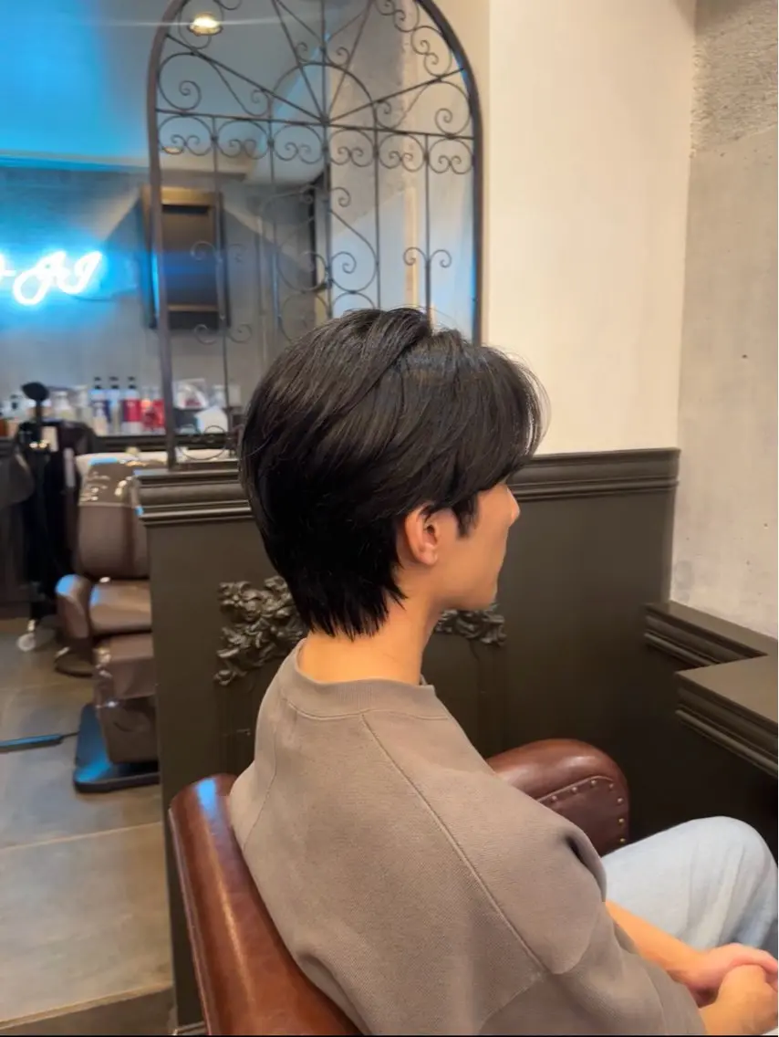 メンズ センターパート メンズウルフカット ウルフカット カット ヘアセット ナカタケ ユウのヘアスタイル