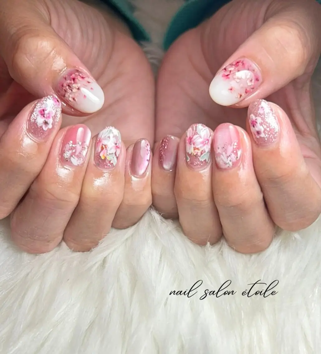 ネイル 桜ネイル フラワーネイル キラキラネイル マグネットネイル 持ち込み ハンドネイル nail salon étoileのネイルデザイン