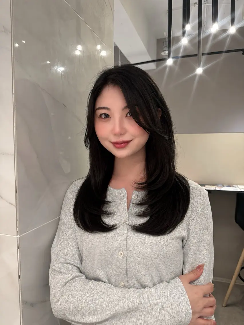 ミディアム カット ひめな 🎀ワンホンヘアのヘアスタイル