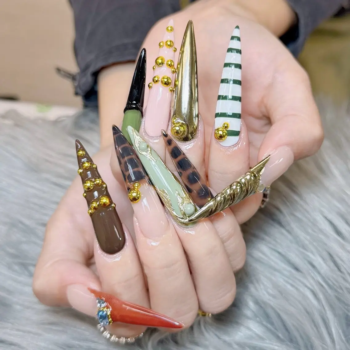 ネイル ハンドネイル ハンドケア Anh Nail 歌舞伎町のネイルデザイン