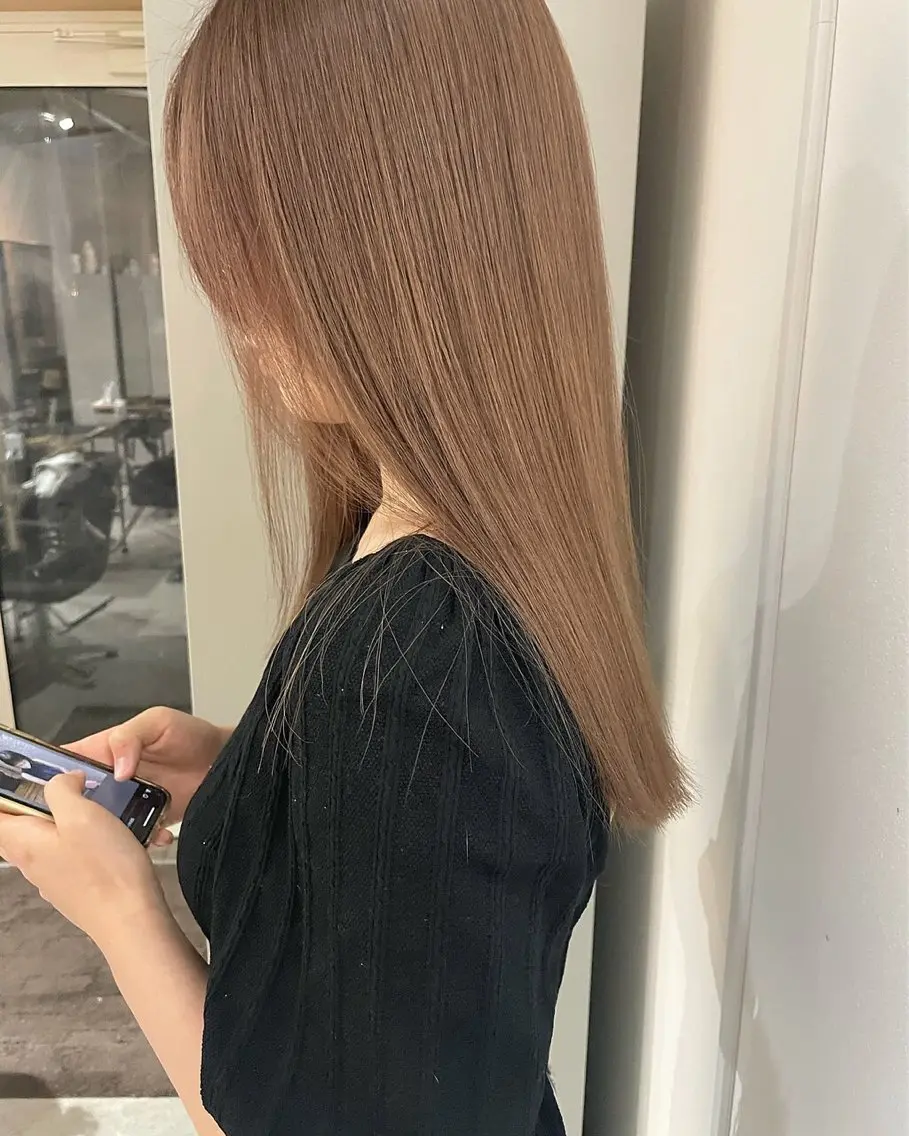 セミロング ボブ 髪質改善 韓国風ヘア レイヤーカット 縮毛矯正 suii..hair designのヘアスタイル