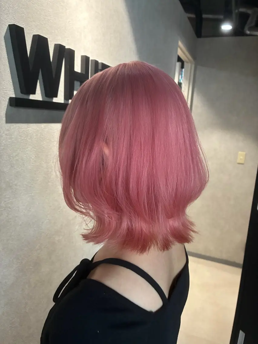 ショート ボブレイヤー ボブ レイヤーカット カット ヘアカラー トリートメント _WHITE 佐伯 碧のヘアスタイル