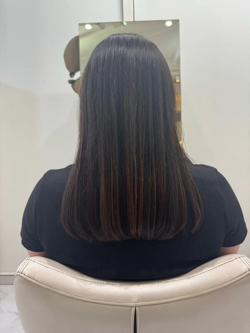 ロング 新美 恵里子のヘアスタイル