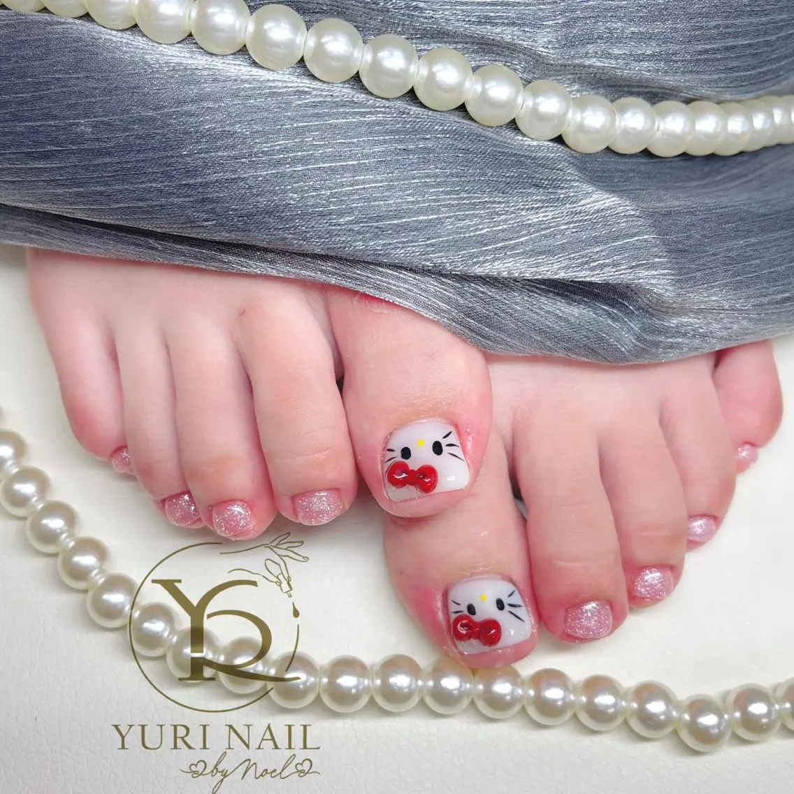 ネイル チークネイル フットネイル フレンチネイル グラデーション キラキラネイル フットネイル ハンドケア YURI Nail Funabashiのネイルデザイン