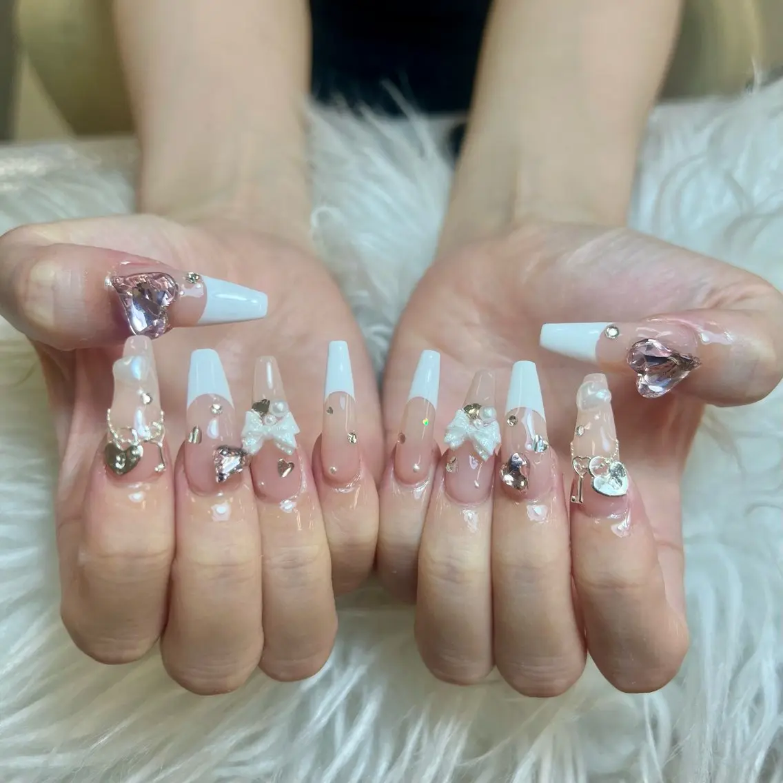 ネイル ハンドネイル ANH NAIL ゴテゴテ専門店💎のネイルデザイン