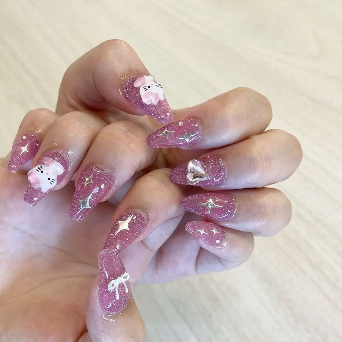 ネイル Nail Salon Gummi.のネイルデザイン