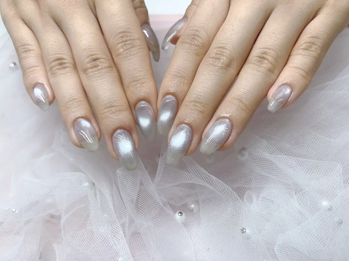 ハンド🖐️マグネットネイル✨の写真