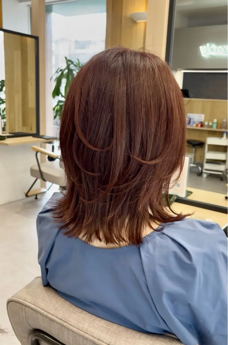 ミディアム レイヤーカット カット トリートメント ショートとレイヤーが 好きな人|三浦翔のヘアスタイル