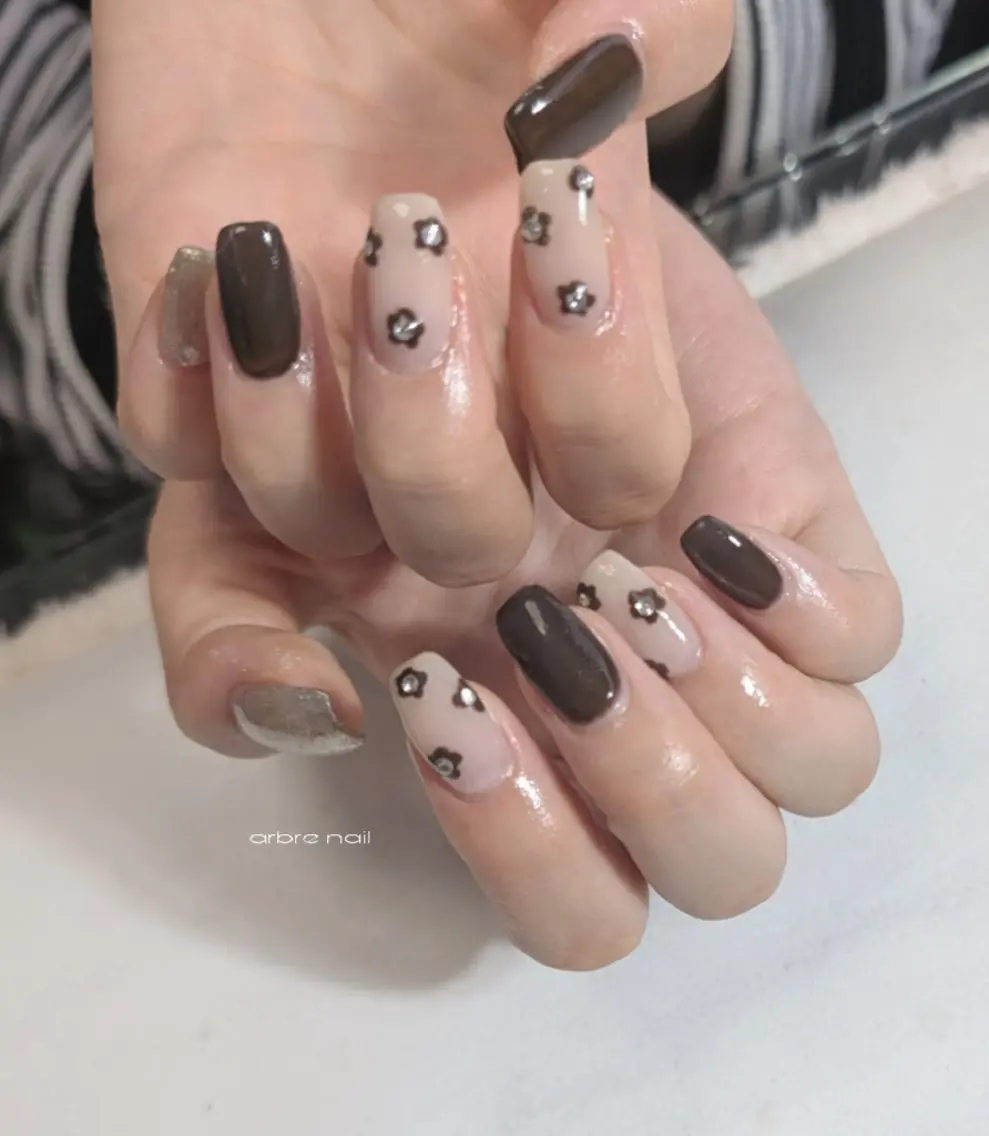 ネイル ✯.。 arbre nail 。✯.のネイルデザイン