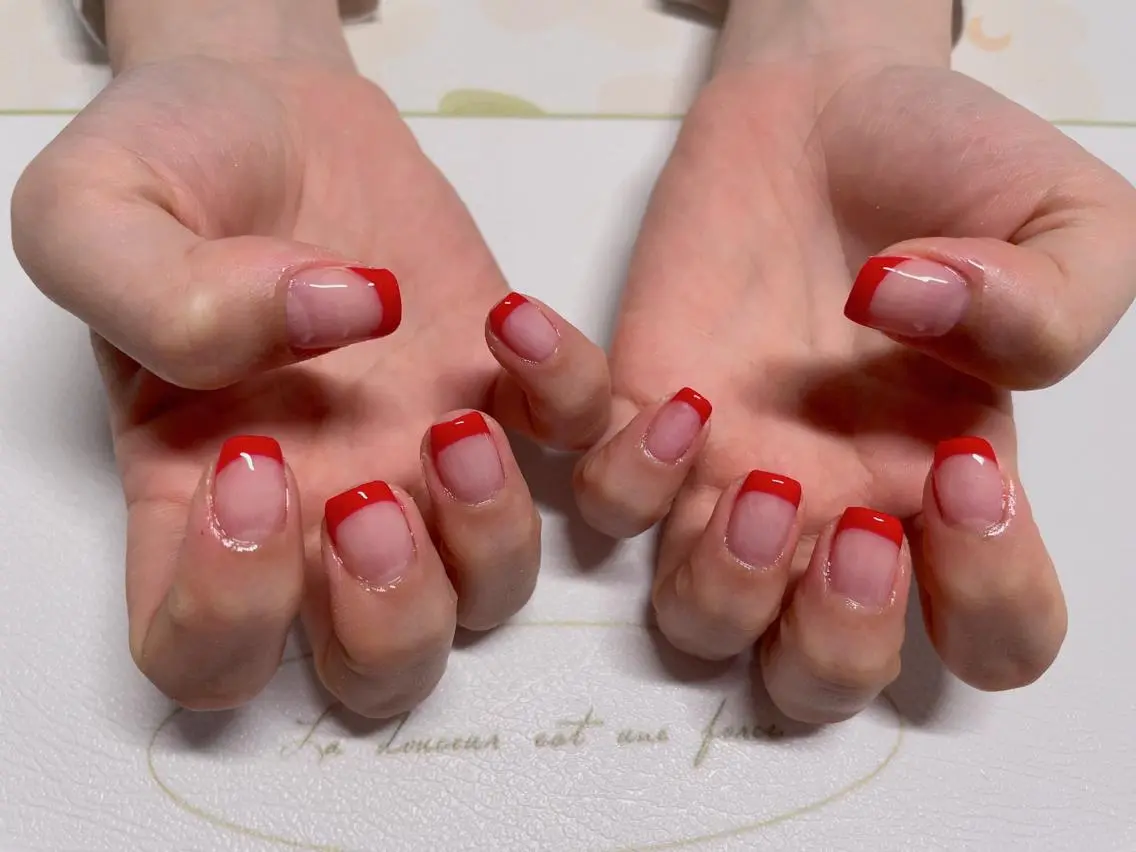 ネイル フレンチネイル ハンドネイル エン Nail salonのネイルデザイン