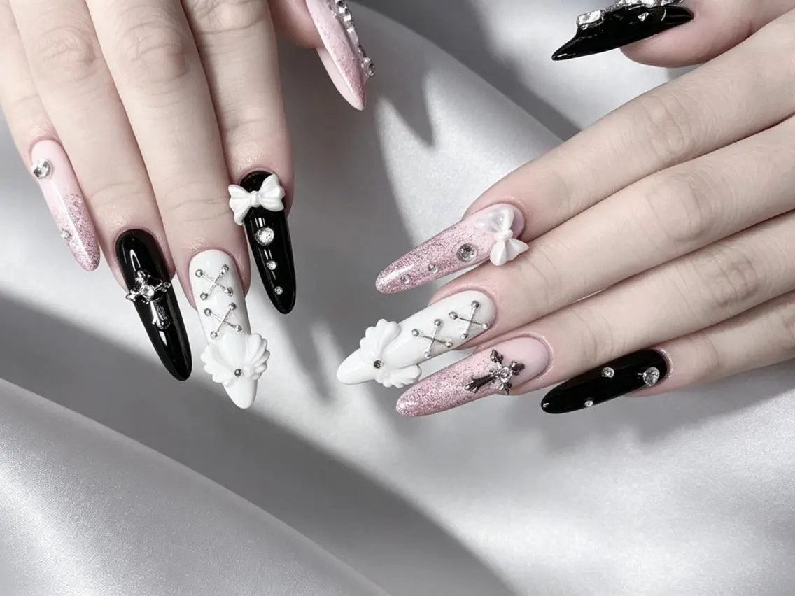 ネイル メンズ メンズ韓国風 オーロラネイル チークネイル 長さ出し フレンチネイル ハンドネイル ハンドケア NEW NAIL💞 Ka Kaのネイルデザイン