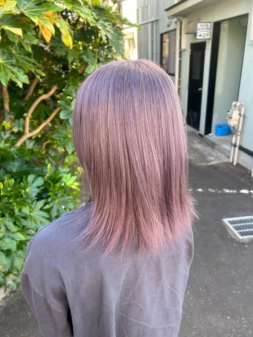 カラー 最高級エクステ /羽エクステ白石宇由のヘアスタイル