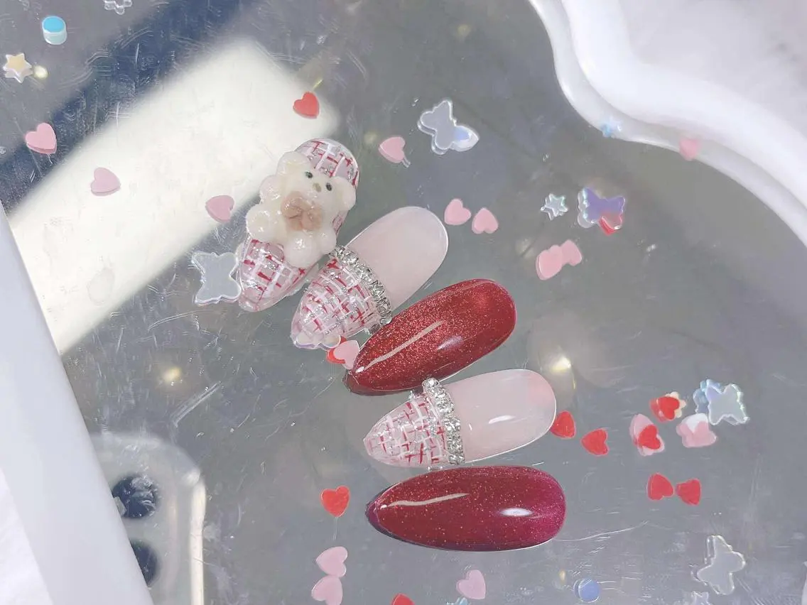 ネイル ハンドネイル k.bi nailsalonのネイルデザイン