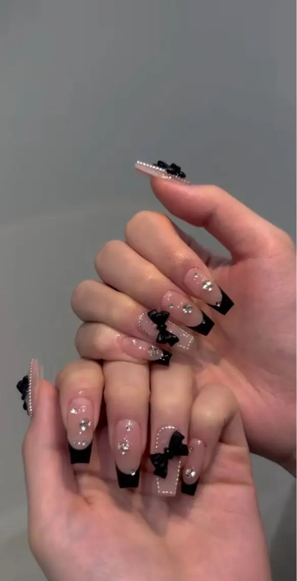 ネイル キラキラネイル 韓国ネイル シンプルネイル ワンホンネイル ハンドネイル MEI Nailのネイルデザイン
