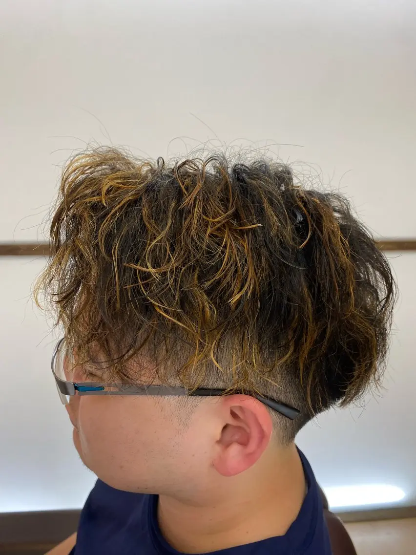 ショート パーマ カット ヘアカラー 森　敦生👑 メンズカット＆パーマのヘアスタイル