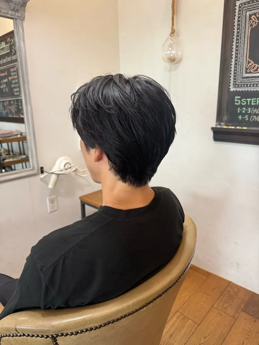 ミディアム メンズ Babylone 飯尾 香音のヘアスタイル
