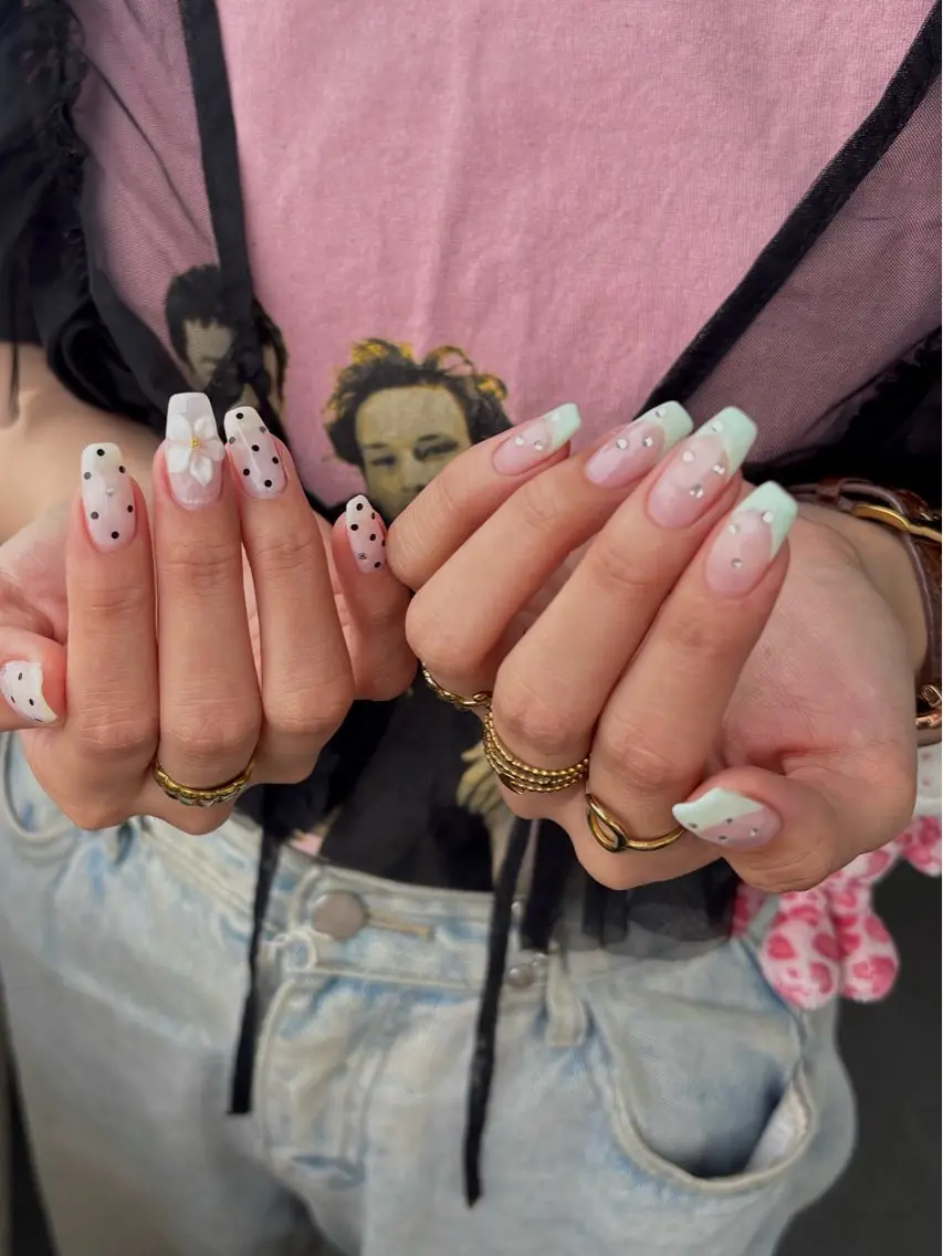 ネイル ハンドネイル フットネイル Nailsalon Fave/Rinaのネイルデザイン