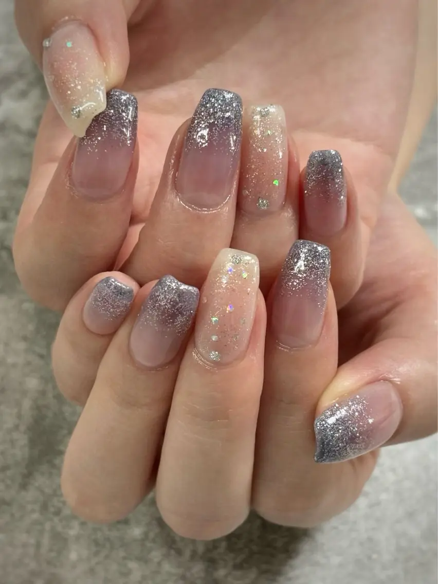 ネイル ハンドネイル FIORITURA Maikoのネイルデザイン