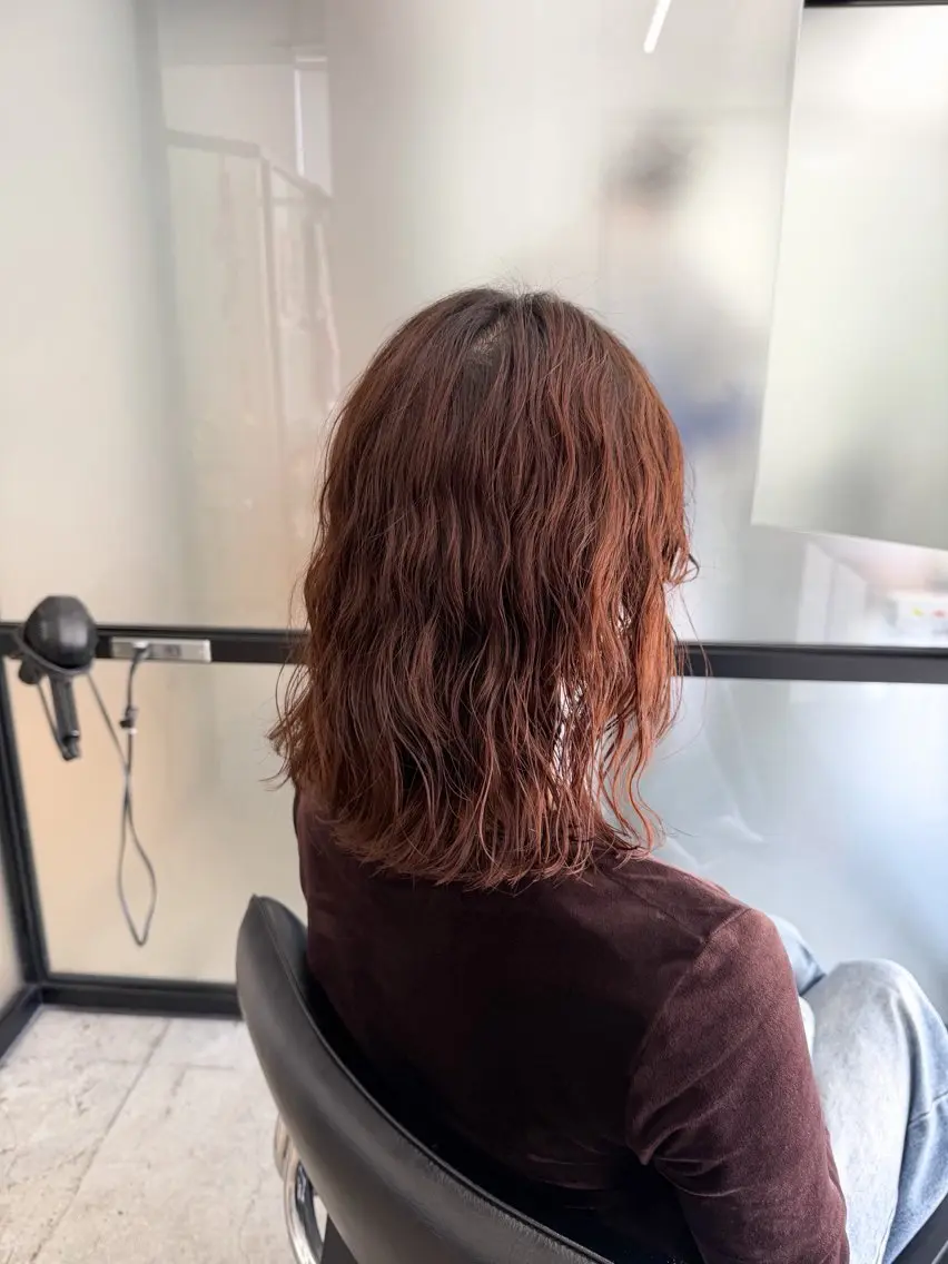 ミディアム パーマ ミディアムパーマ カット パーマ ラフなパーマ 石川雄麻のヘアスタイル