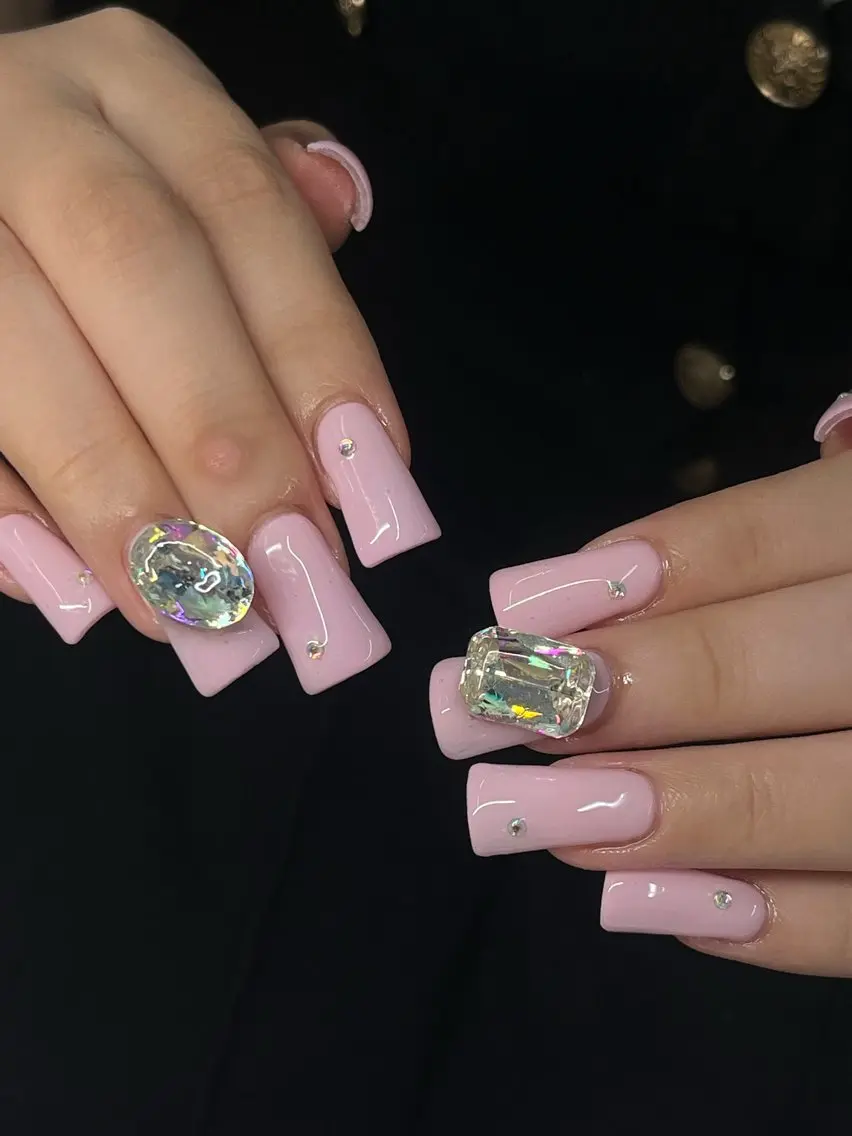 ネイル ハンドネイル schon 🎀saraのネイルデザイン
