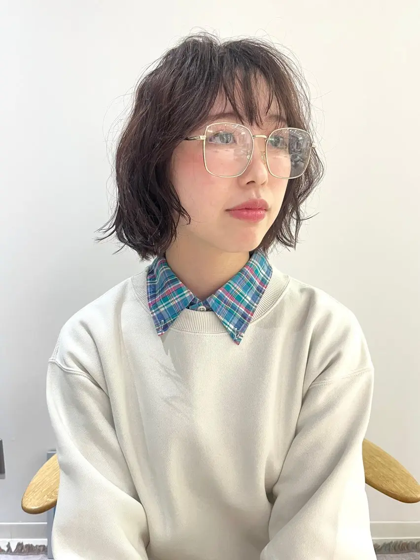 ショート カラー ブラウンカラー 透明感カラー レイヤーカット カット ヘアカラー トリートメント cana 札幌レイヤースタイルのヘアスタイル